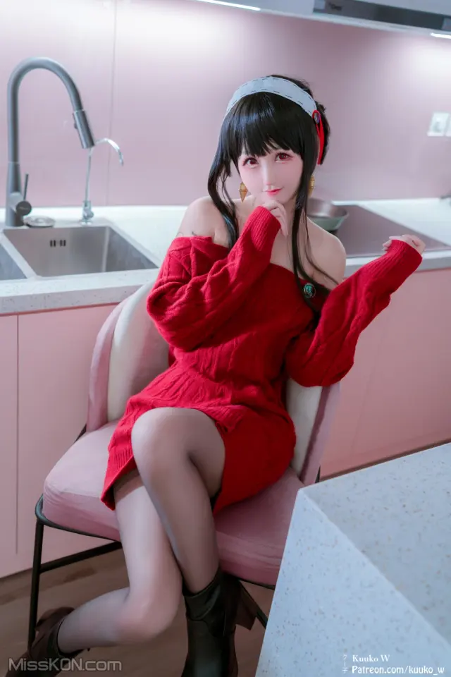 Coser@KuukoW No.135: Yor Forger (62 photos + 3 videos)