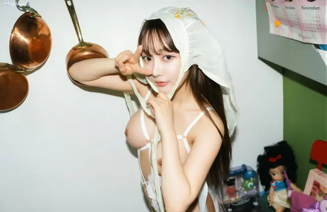 AI Refined Moon Night Snap Jucy 쥬시 Vol.415 (34 photos)