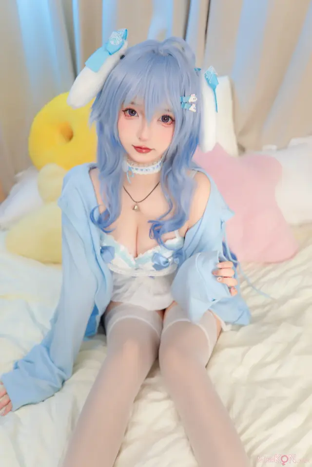 Coser@神楽坂真冬: 原神 甘雨降临 (75 photos)