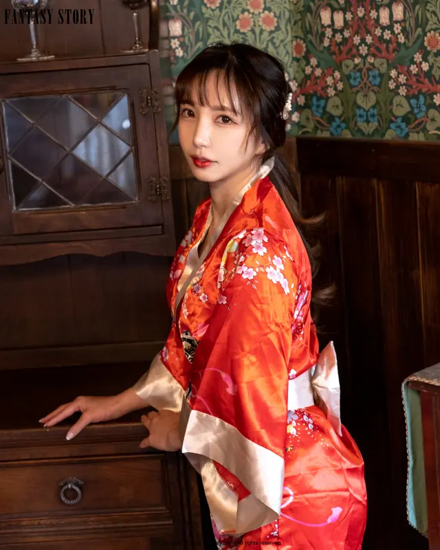 [Fantasy Story] Rua: A Girl in a Red Yukata (106 photos + 1 video)