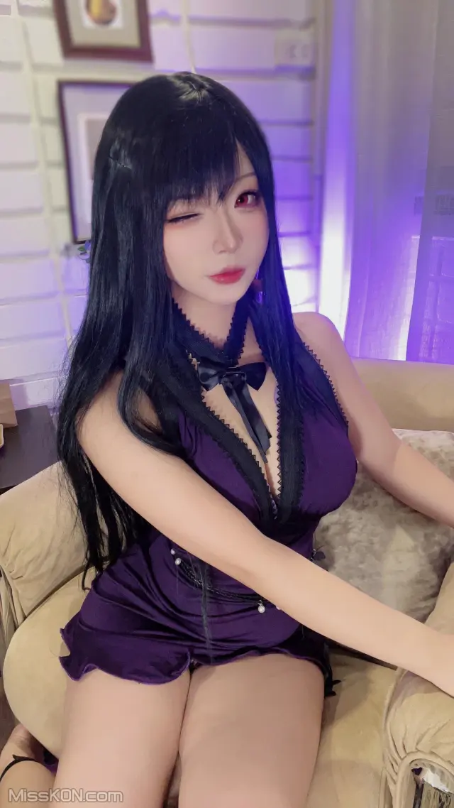 Coser@yuuhui玉汇: Tifa Dress (28 photos + 1 video)