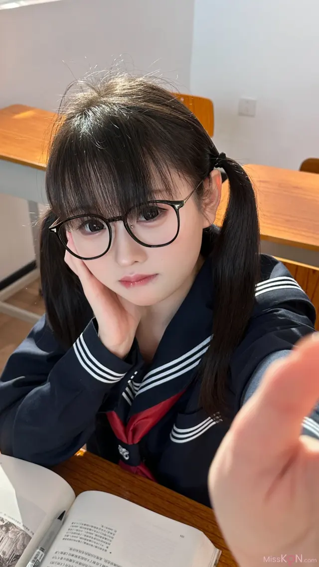 Coser@幼水铃衣: 靡途 (169 photos)