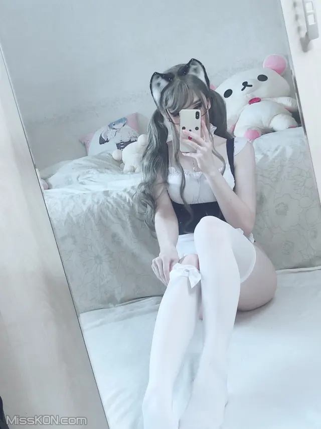 Coser@Candy_Ball: Maid Swimsuit (65 photos + 19 videos)