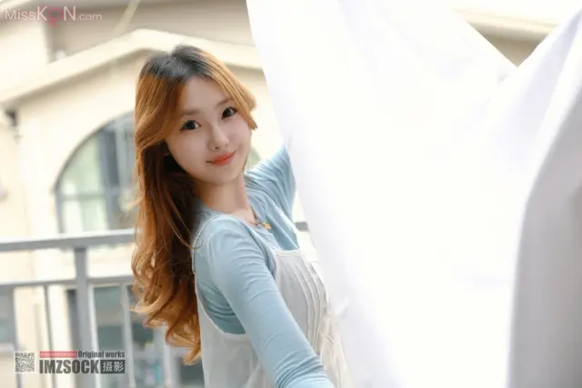 [MZSOCK爱美足] No.370: 小琪 (120 photos + 1 video)