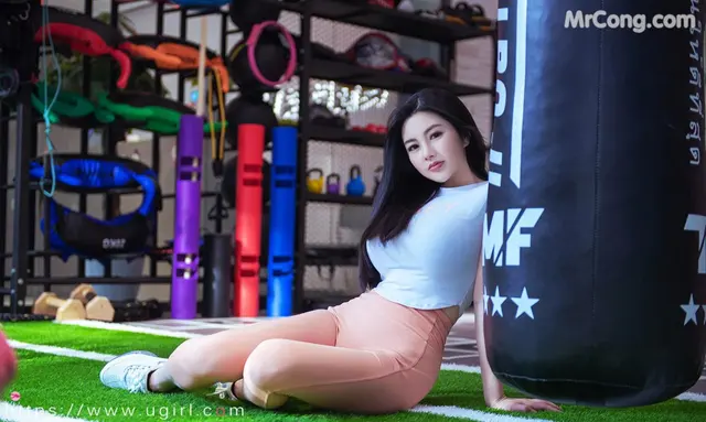 UGIRLS – Ai You Wu App No.2273: 娜露Selena (35 photos)