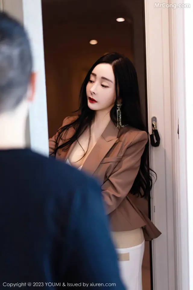 YouMi Vol.950: Yun Er (允爾) (74 photos)