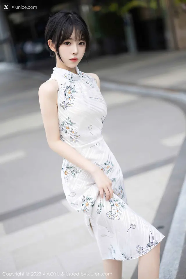 XiaoYu Vol.1118: 奶瓶 (83 photos)