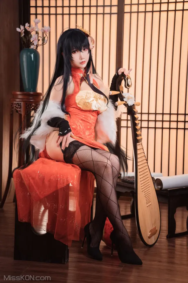 Coser@面饼仙儿 No.098: 大凤旗袍 (30 photos)