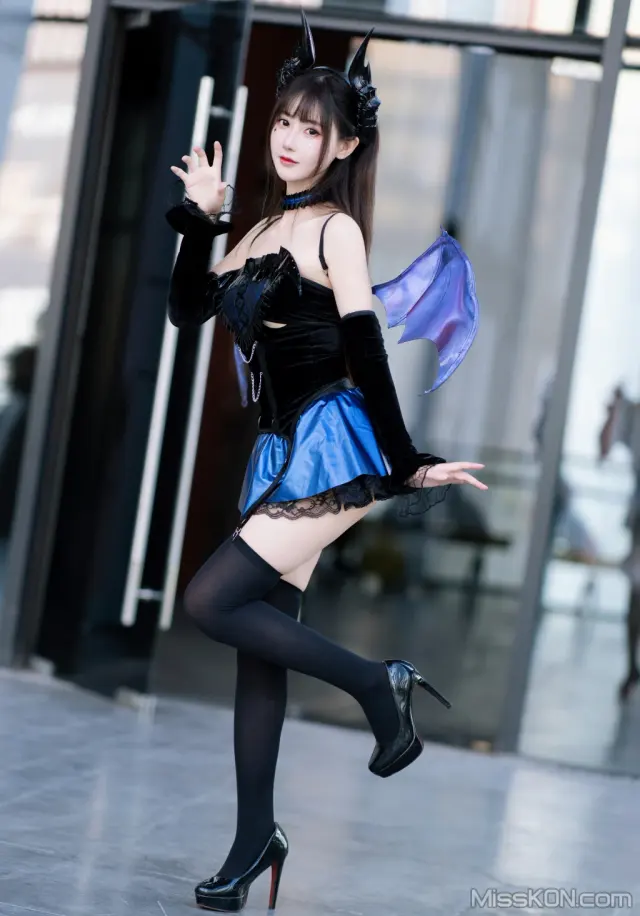 Coser@羽生三未: 小恶魔 漫展返图 (12 photos)