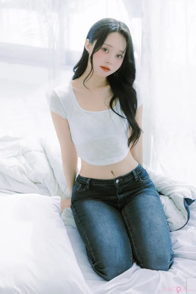 Inah 이나 - Blooming Day (88P)
