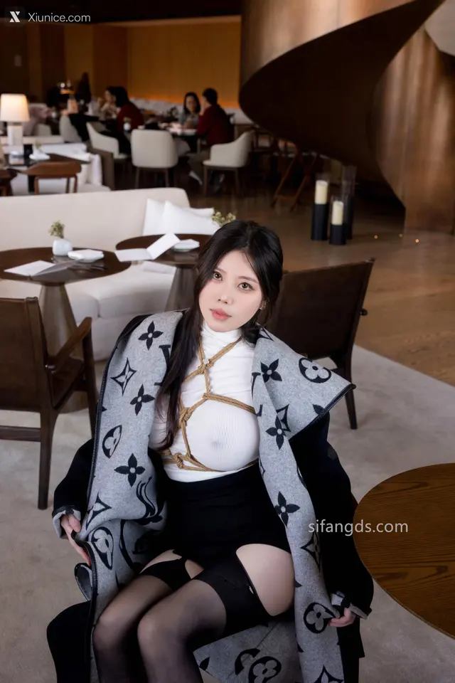 [XR Uncensored] Bai Ru Xue (白茹雪): 秀人网模特 复出首秀作品 (111 photos + 3 videos)