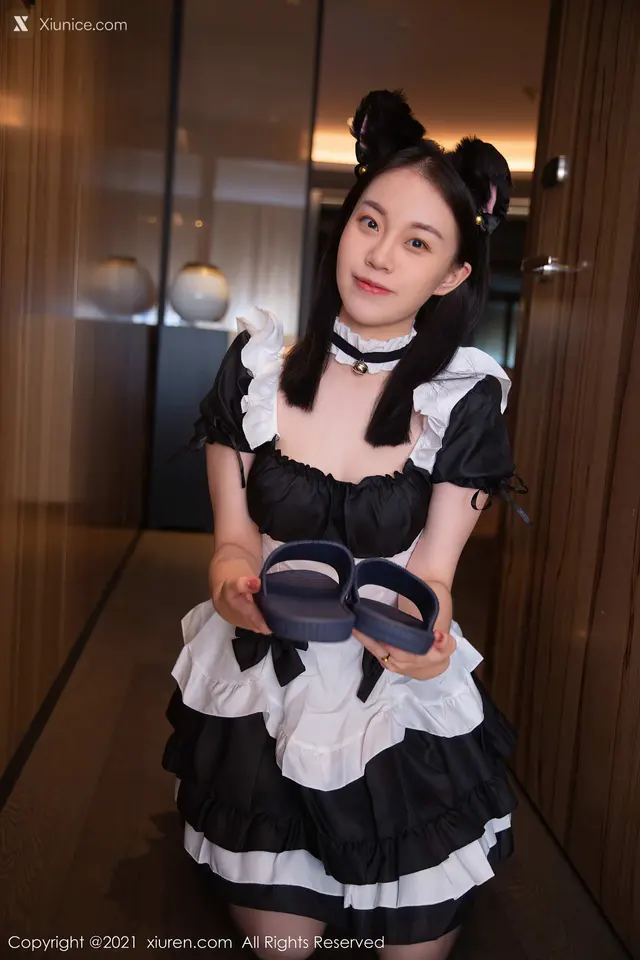 XIUREN No.4153: 一颗甜蛋黄a (67 photos)