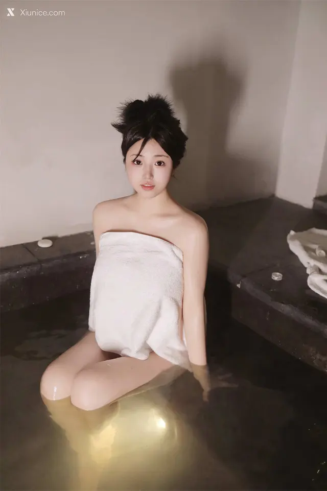 [XR Uncensored] Chen Xiaohua (陈小花): 泡澡 (69 photos)