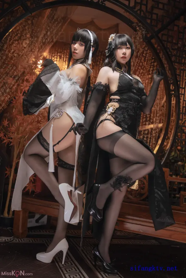 Coser@九言: 喜茶苍苍子 碧蓝航线 镇海白黒双人 (34 photos + 1 video)