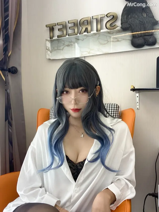 Coser@Money冷冷 No.19: 衬衫裙 (84 photos + 2 videos)