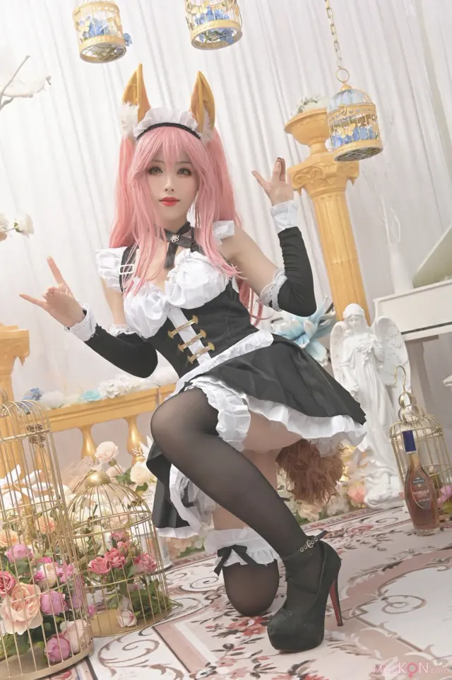 Coser@钛合金TiTi: 女仆小玉 (28 photos)