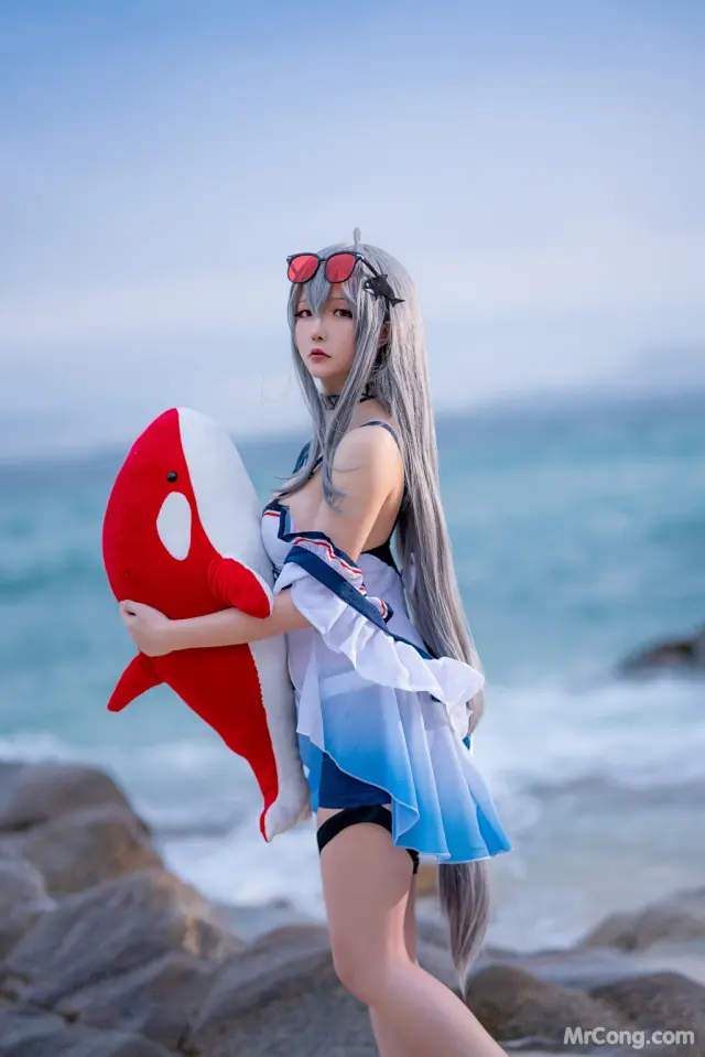 Coser@星之迟迟Hoshilily: 斯卡蒂 (20 photos)
