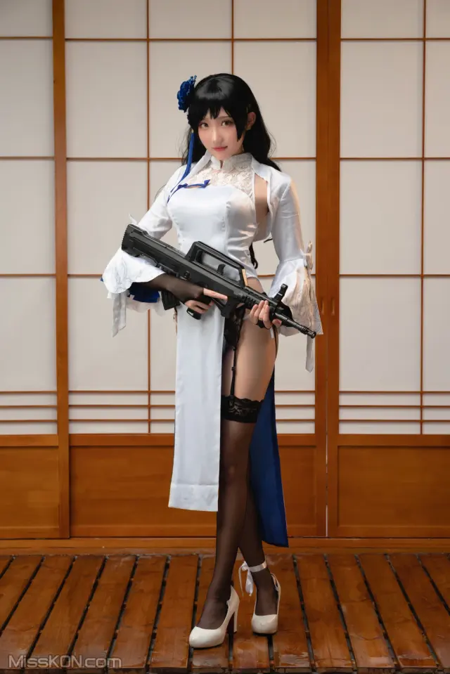 Coser@瓜希酱: 少女前线 95式玉玲珑 (20 photos)