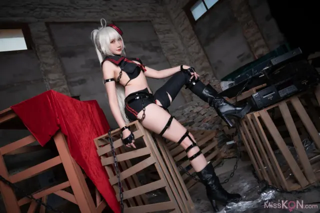 Coser@Momoko葵葵 & 瓜希酱: FATE 黑白贞德 (60 photos)