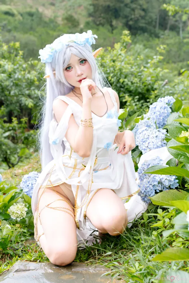 Coser@PoppaChan: Frieren Blue Valley Dress (38 photos)