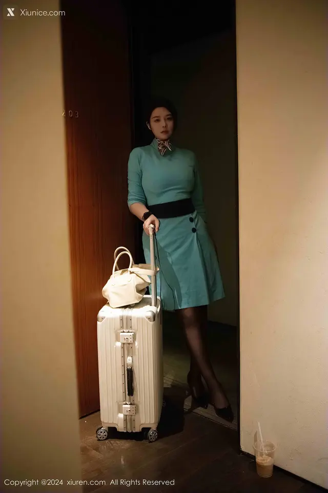 Xiuren秀人网 No.9609 樱桃小犊子 (41 photos)