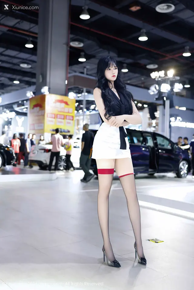 Xiuren秀人网 No.9575 娜比 (80 photos)