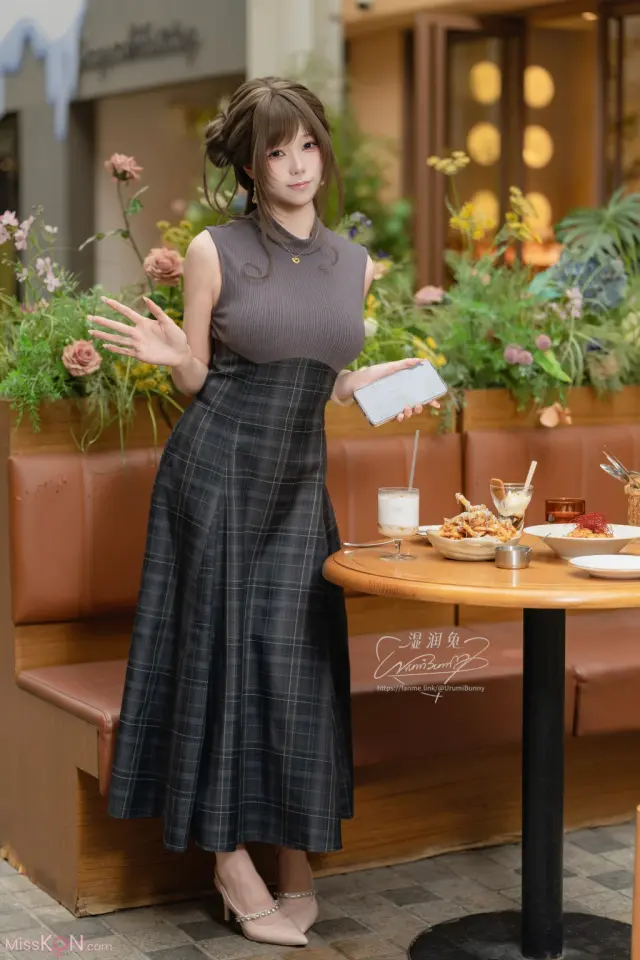 Coser@黏黏团子兔: 2026年05月作品 网友的一日约会 (120 photos + 3 videos)