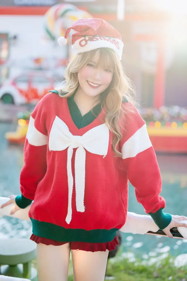 SiS Magazine P009 (256 photos)