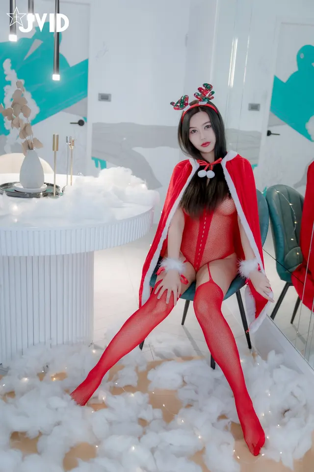 [JVID] 木木森: 性感聖誕派對木木森超性感 (234 photos + 1 video)