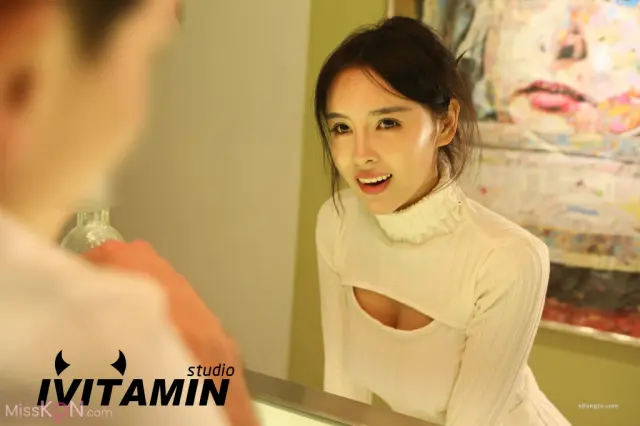 [Private Photoshoot] 梦儿: 酒吧中的那个女孩 与调酒师的故事 (82 photos)
