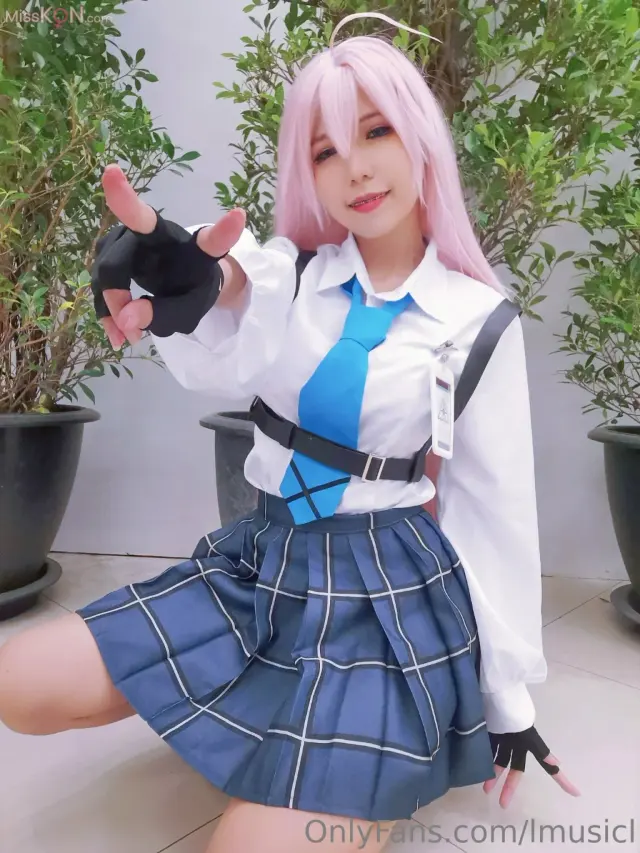 Coser@lMusicl: Takanashi Hoshino (17 photos)