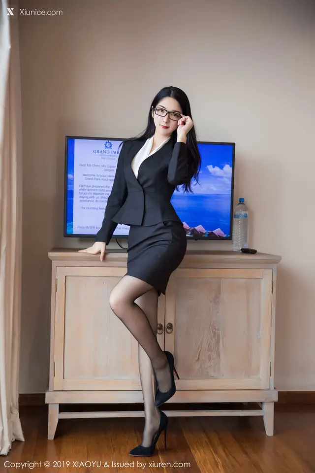 XiaoYu语画界 Vol.0098 Angela喜欢猫 (68 photos)