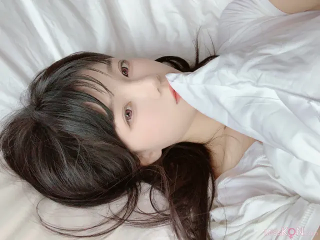 Coser@桜桃喵: 小猫小猫 (17 photos)