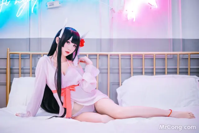 Coser@面饼仙儿 No.060: 鲟睡衣 (17 photos)