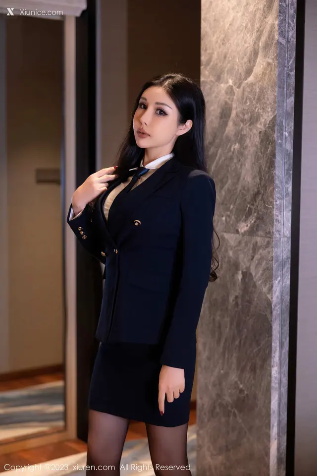 Xiuren秀人网 No.6797 田冰冰 (75 photos)