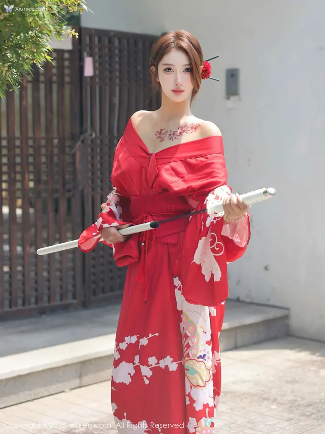Xiuren秀人网 4K No.10683 金允希 (81 photos)
