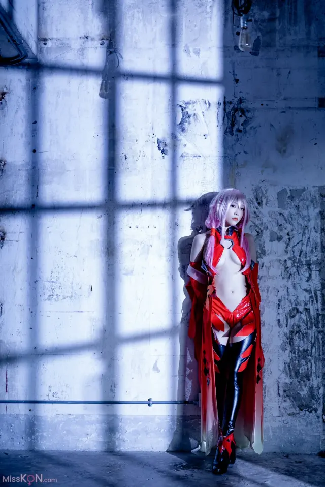 Coser@YuDan魚蛋: Yuzuriha Inori (20 photos)