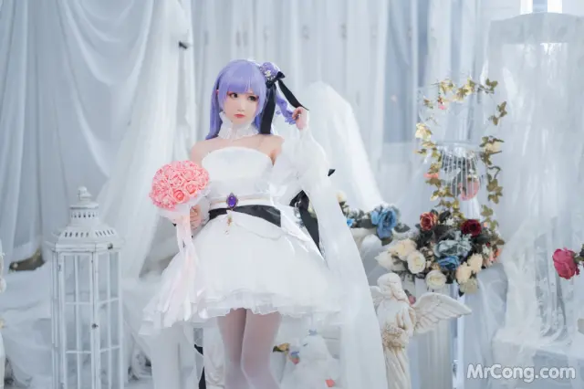 Coser@面饼仙儿 No.087: 独角兽婚纱 (14 photos)
