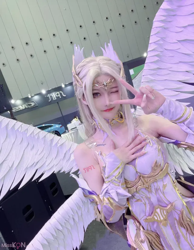 Coser@露兒大魔王: 千仞雪 (21 photos)