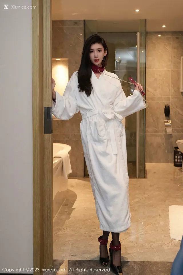 Xiuren秀人网 No.7783 章芃芃 (67 photos)