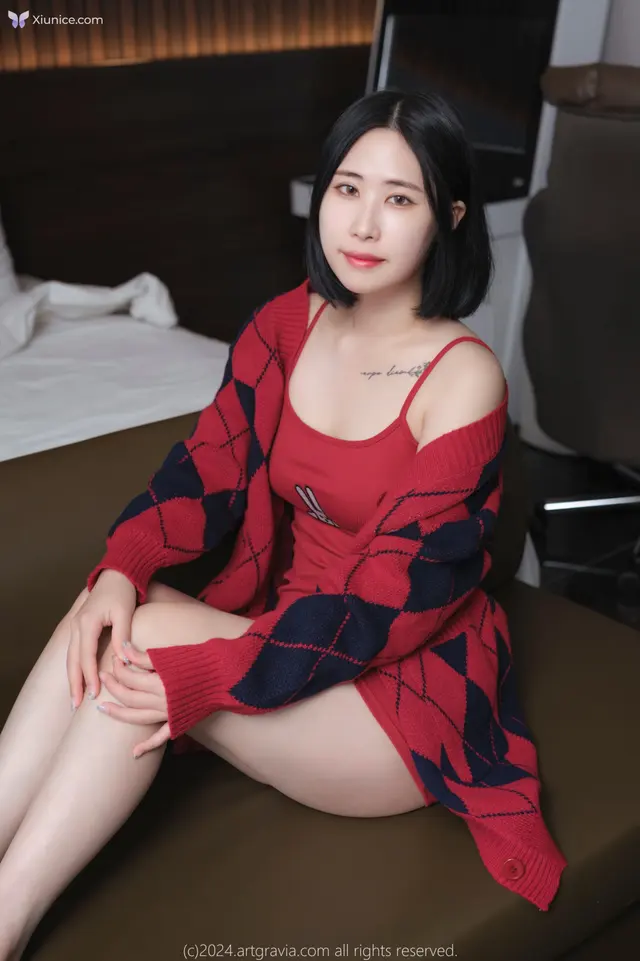 Artgravia 4K Vol.640 Jian (99 photos)