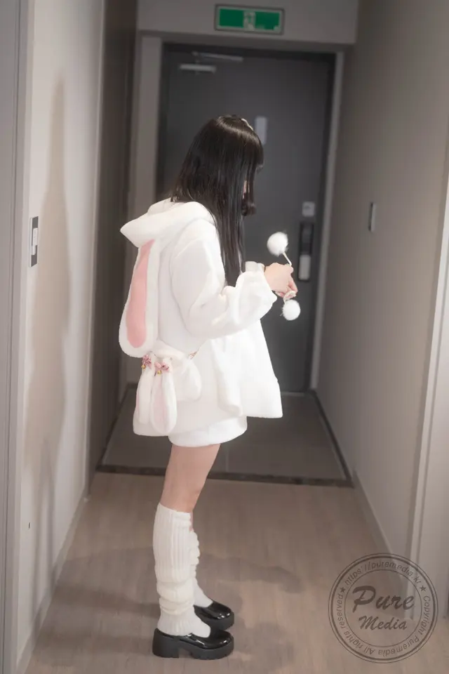Pure Media Vol 312 Jelly Jelli