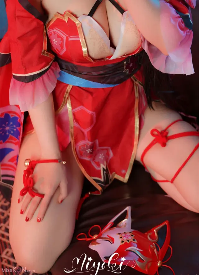 Coser@铃木美咲 (Misaki Suzuki): 花火 · 游戏人间 (8 photos + 1 video)