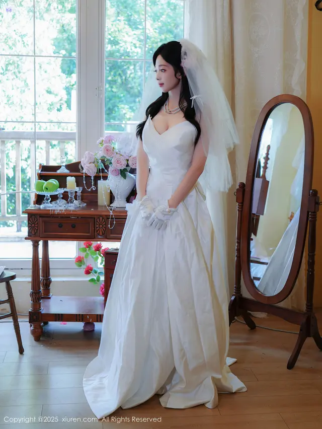 Xiuren秀人网 4K No.10769 朱朱molly (55 photos)