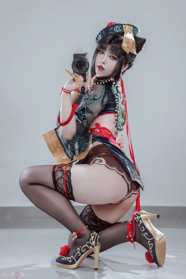 Coser@半半子: 玉玲珑僵尸娘 (24 photos + 2 videos)