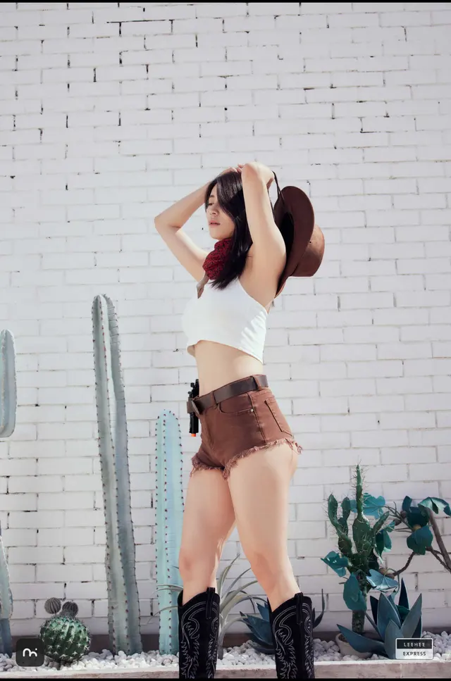 [LE] LEHF-248: Min.E (민이) (66 photos) Sexy Girls