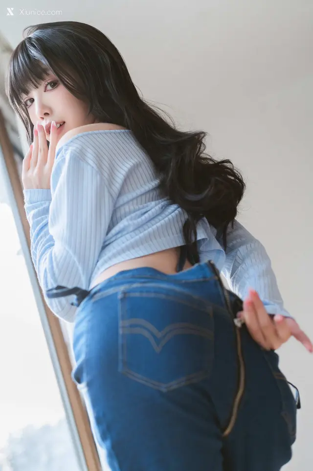 Coser@水淼Aqua Vol.139: 牛仔裤 (23 photos)