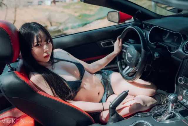 Myu_a_ (뮤아): Drive (40 photos)