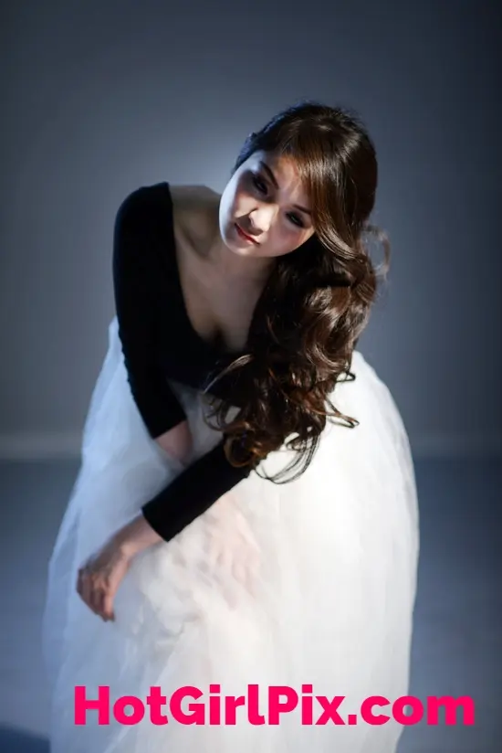 Thuy Top