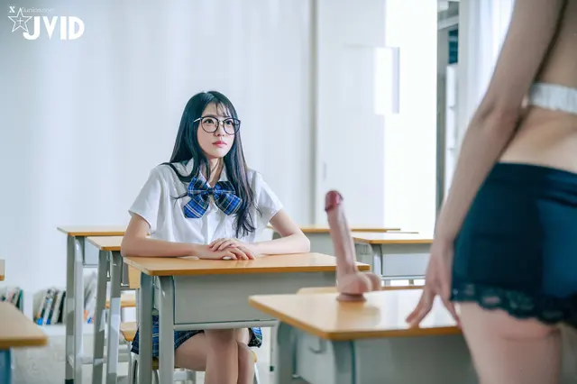 JVID – 妍妍 Angel & 俄罗斯公主 – 精华作品【禁忌的师生恋】教师里的OL和JK肉欲百合 (221 photos)